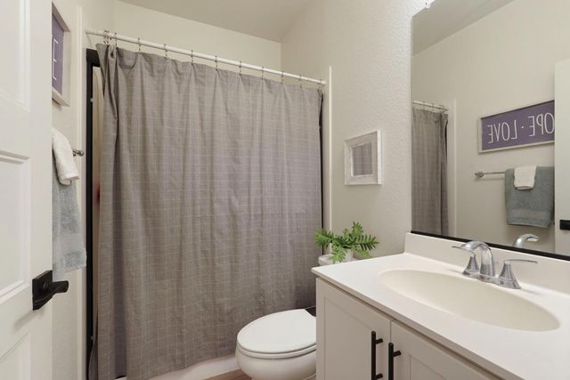 3534 Mcguire Dr, Stockton, CA 95205