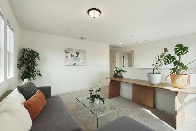 3534 Mcguire Dr, Stockton, CA 95205