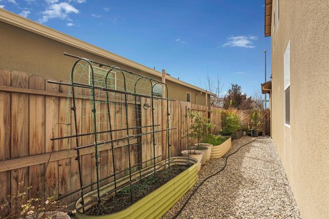 3534 Mcguire Dr, Stockton, CA 95205