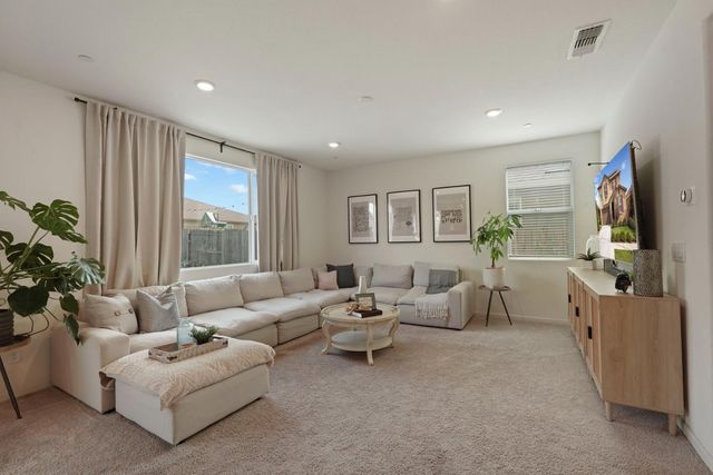 3534 Mcguire Dr, Stockton, CA 95205