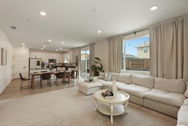 3534 Mcguire Dr, Stockton, CA 95205