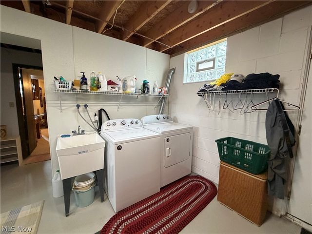 220 Bantam Ridge Court, Wintersville, OH 43953