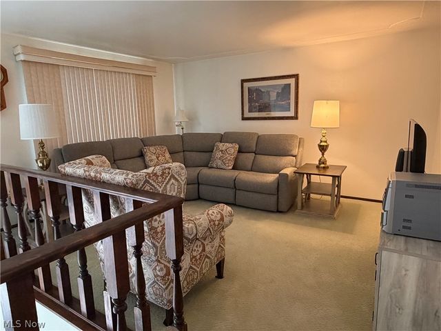 220 Bantam Ridge Court, Wintersville, OH 43953