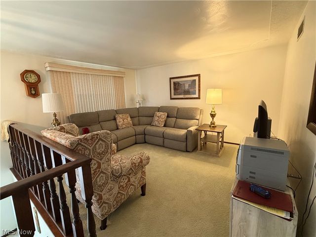 220 Bantam Ridge Court, Wintersville, OH 43953