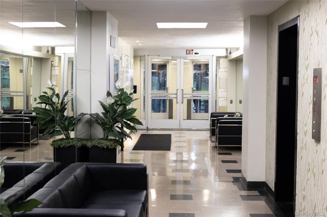 2 Fordham Hill Oval 12E, Bronx, NY 10468