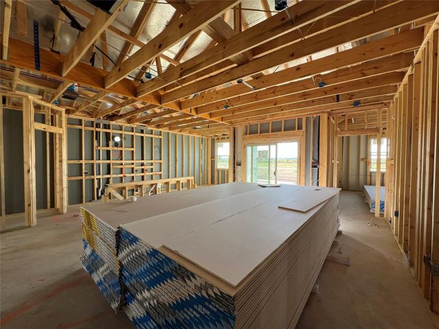314 Willow Heights DR, Hutto, TX 78634