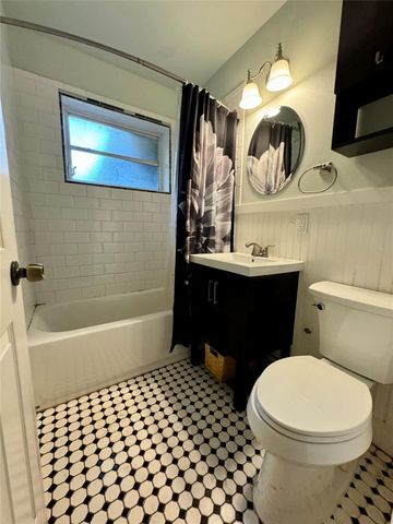 1212 S 26th Avenue, Hollywood, FL 33020