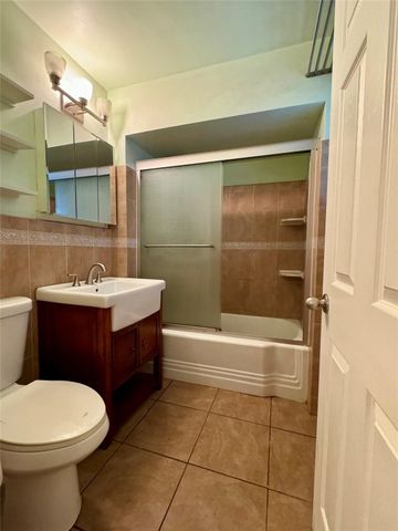 1212 S 26th Avenue, Hollywood, FL 33020