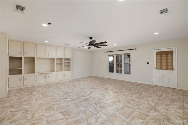 136 E Harvey Street, Mcallen, TX 78501