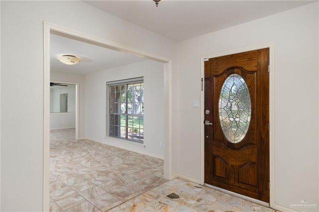 136 E Harvey Street, Mcallen, TX 78501