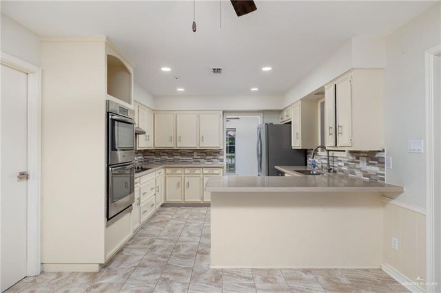 136 E Harvey Street, Mcallen, TX 78501