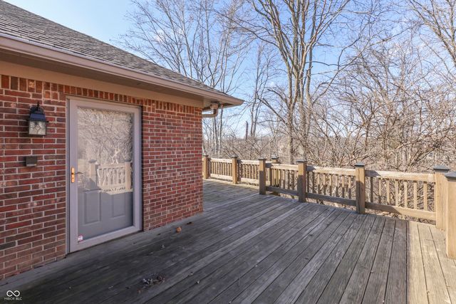 8896 Classic View Drive, Indianapolis, IN 46217