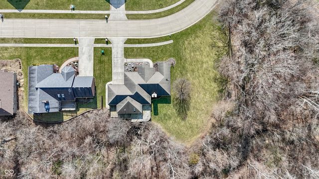 8896 Classic View Drive, Indianapolis, IN 46217