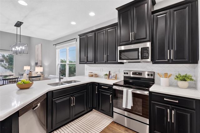 517 RED ROSE LANE, Sanford, FL 32771