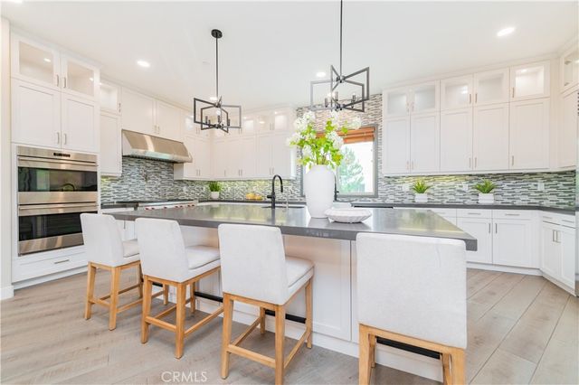111 Bosque, Irvine, CA 92618