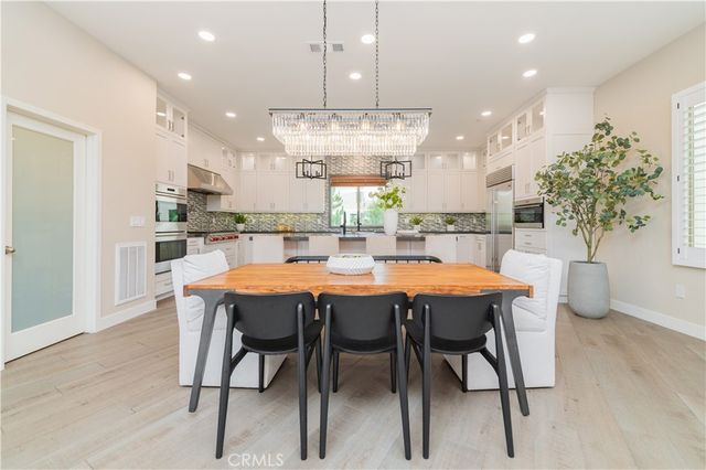111 Bosque, Irvine, CA 92618