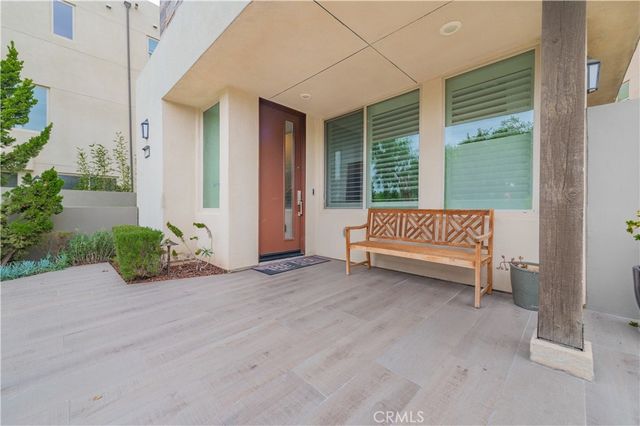 111 Bosque, Irvine, CA 92618