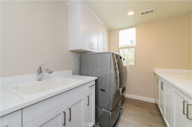 111 Bosque, Irvine, CA 92618