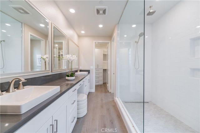 111 Bosque, Irvine, CA 92618