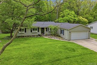 58032 Robroy Street, Washington Township, MI 48094