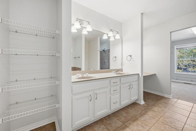 2530 Hackberry Street, Cincinnati, OH 45206