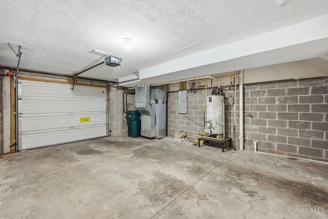 2530 Hackberry Street, Cincinnati, OH 45206