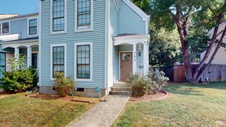 754 Lake Terrace Dr, Nashville, TN 37217