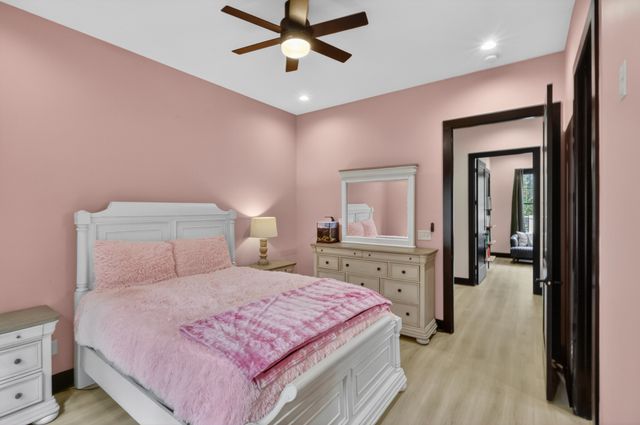 7345 Sugar Camp Dr, Greenbrier, TN 37073