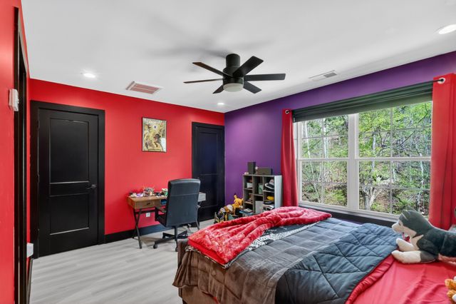7345 Sugar Camp Dr, Greenbrier, TN 37073