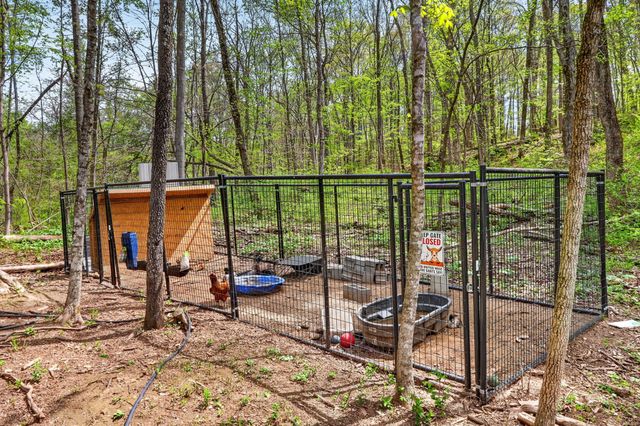 7345 Sugar Camp Dr, Greenbrier, TN 37073