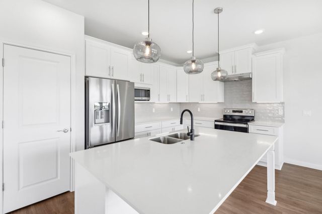 1330 Sapphire Palms Court, San Leon, TX 77539