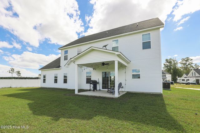 772 Secession Lane, Jacksonville, NC 28546
