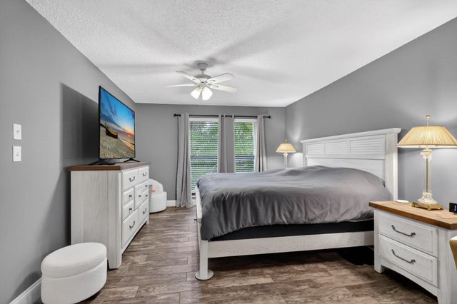 501 Dotterel Road 27c, Delray Beach, FL 33444