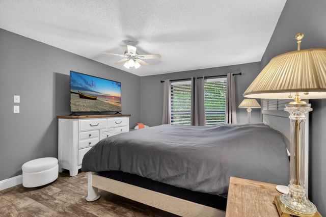 501 Dotterel Road 27c, Delray Beach, FL 33444