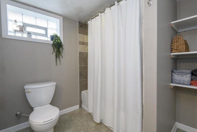 2434 N 59th STREET, Milwaukee, WI 53210