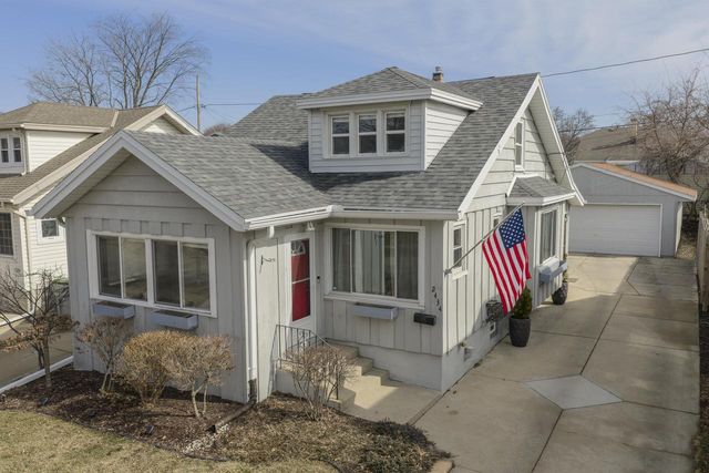 2434 N 59th STREET, Milwaukee, WI 53210