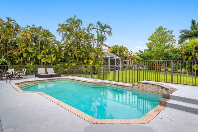 17887 Litten Drive, Boca Raton, FL 33498