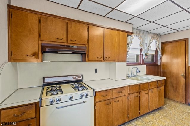 430 Dewitt Ave, Belleville Twp., NJ 07109