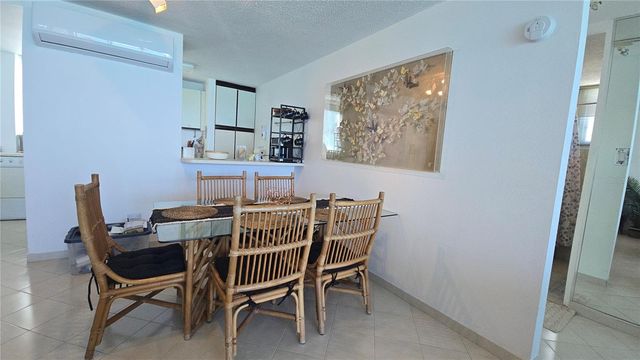 C5 AMAPOLA ST 5C, Carolina, PR 00979