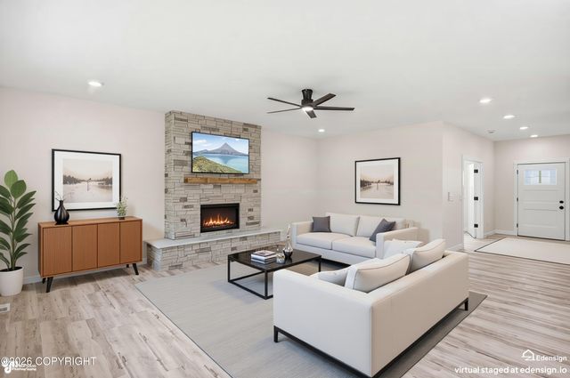 2421 W Sunlight Lane, Wasilla, AK 99654