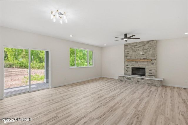 2421 W Sunlight Lane, Wasilla, AK 99654