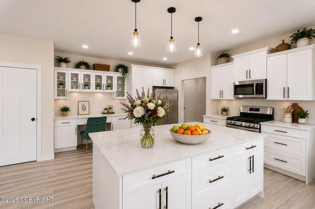 2421 W Sunlight Lane, Wasilla, AK 99654