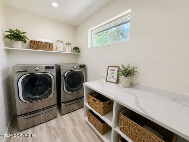 2421 W Sunlight Lane, Wasilla, AK 99654