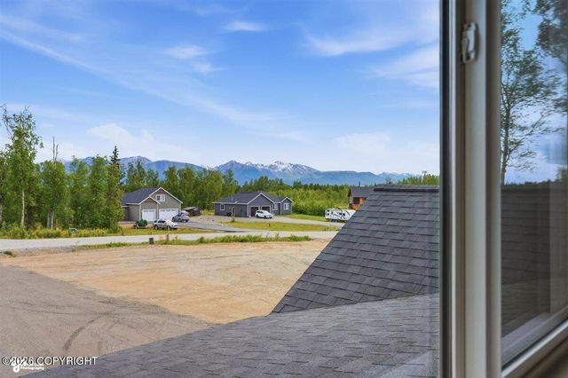 2421 W Sunlight Lane, Wasilla, AK 99654