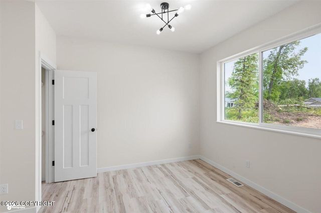 2421 W Sunlight Lane, Wasilla, AK 99654