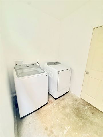 12511 Ramona Avenue C, Hawthorne, CA 90250