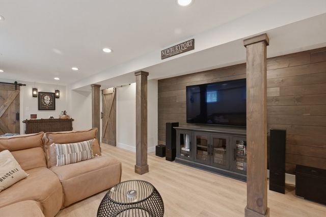 8 Colby Farm Ln C, Newburyport, MA 01950