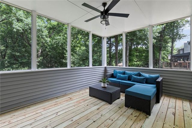 334 Justin Drive, Woodstock, GA 30188