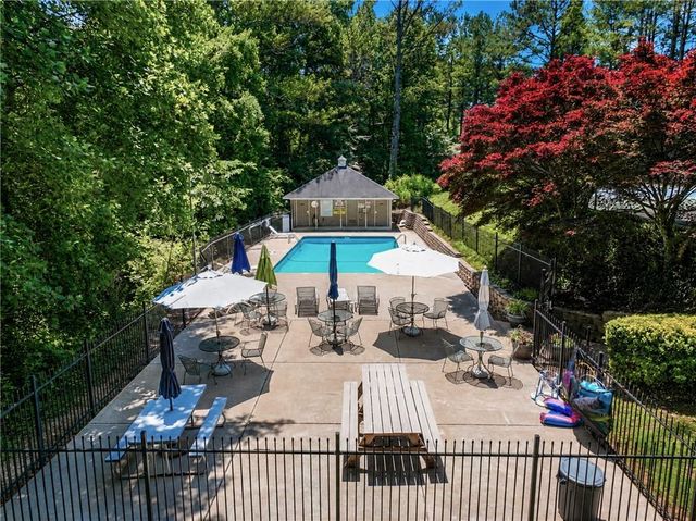 334 Justin Drive, Woodstock, GA 30188