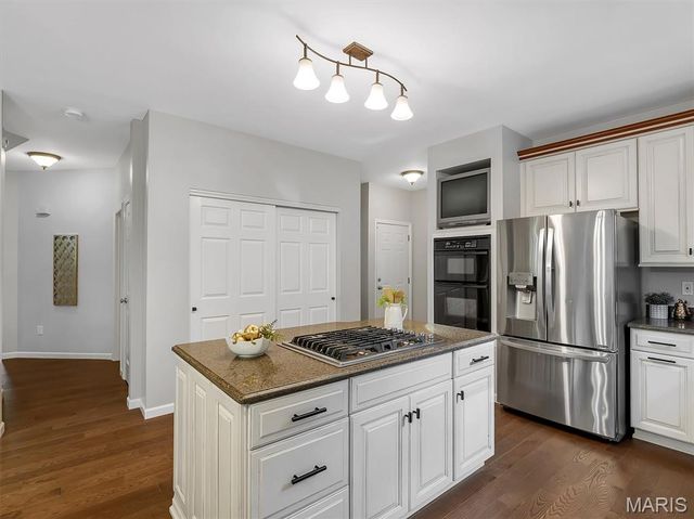 659 Southern Hills Drive, Eureka, MO 63025